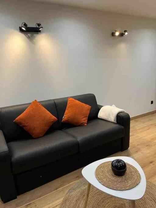 Escale Studio 21M Aeroport Cdg Parc Expo Asterix Gonesse Luaran gambar